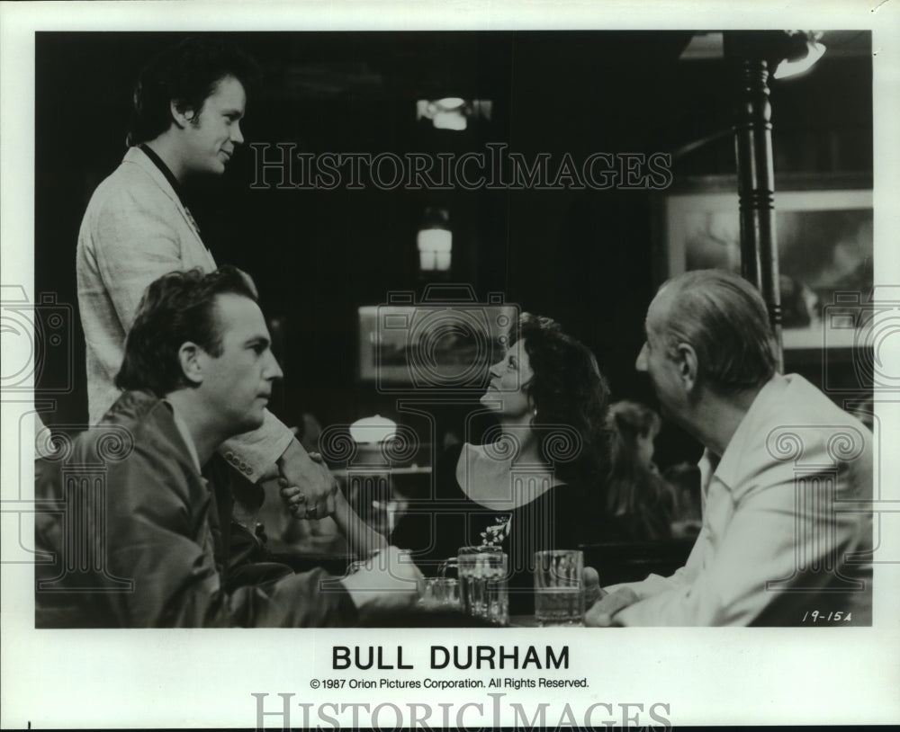 1987 Press Photo A scene from 1987 baseball movie &quot;Bull Durham&quot; - sas05427- Historic Images