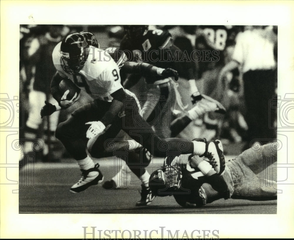 1994 Press Photo California Versus Iowa Alamo Bowl College Football Game- Historic Images