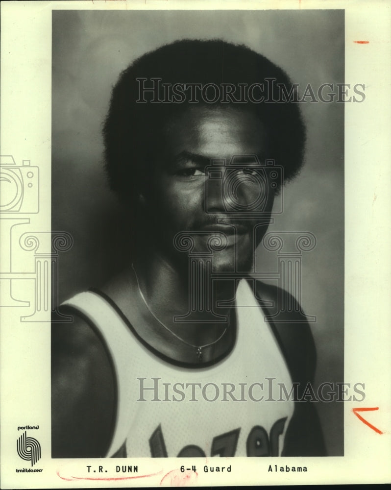 1983 Press Photo Portland Trail Blazers basketball player T.R. Dunn - sas05791- Historic Images