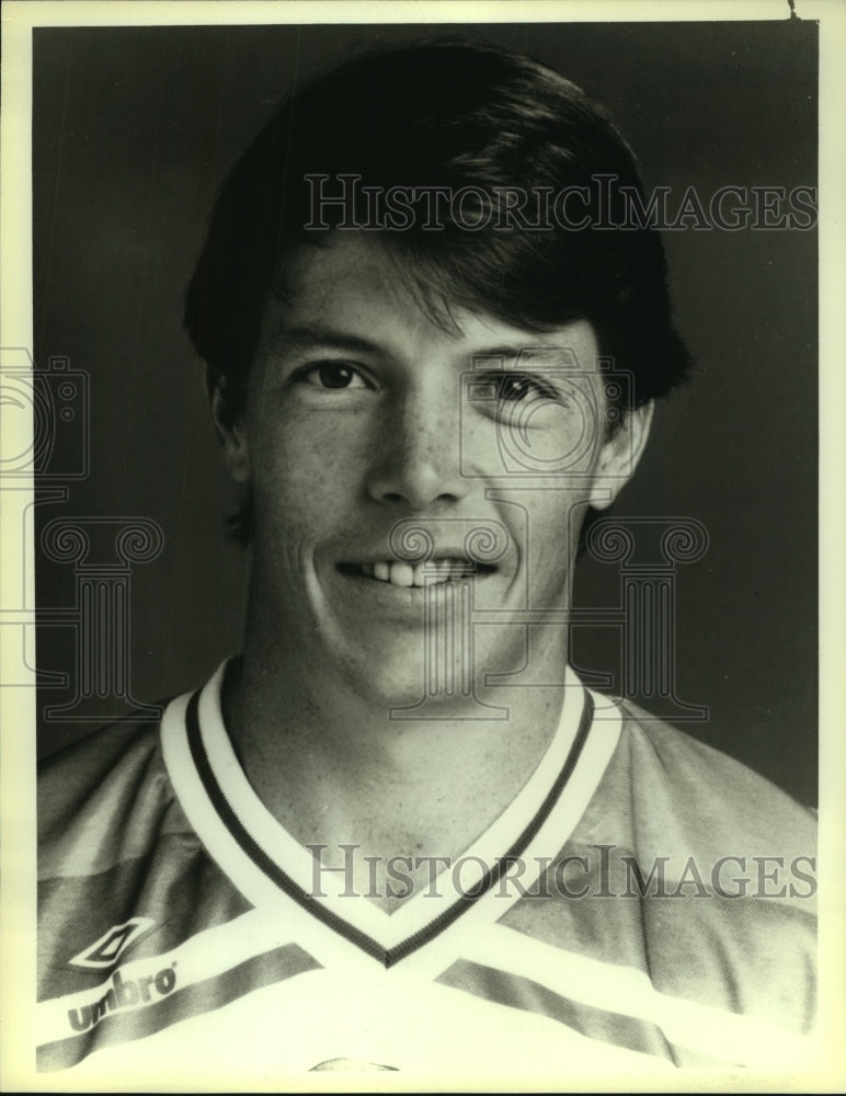 1986 Press Photo NBC World Cup soccer analyst Rick Davis - sas06318- Historic Images