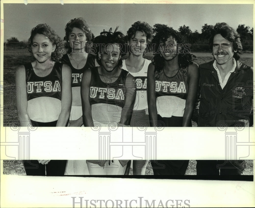 1989 Press Photo University of Texas San Antonio College Track Team and- Historic Images