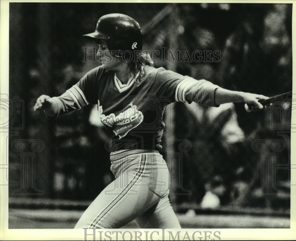 1986 Press Photo Mary Kalinec, St. Mary&#39;s College Baseball Player - sas06653- Historic Images