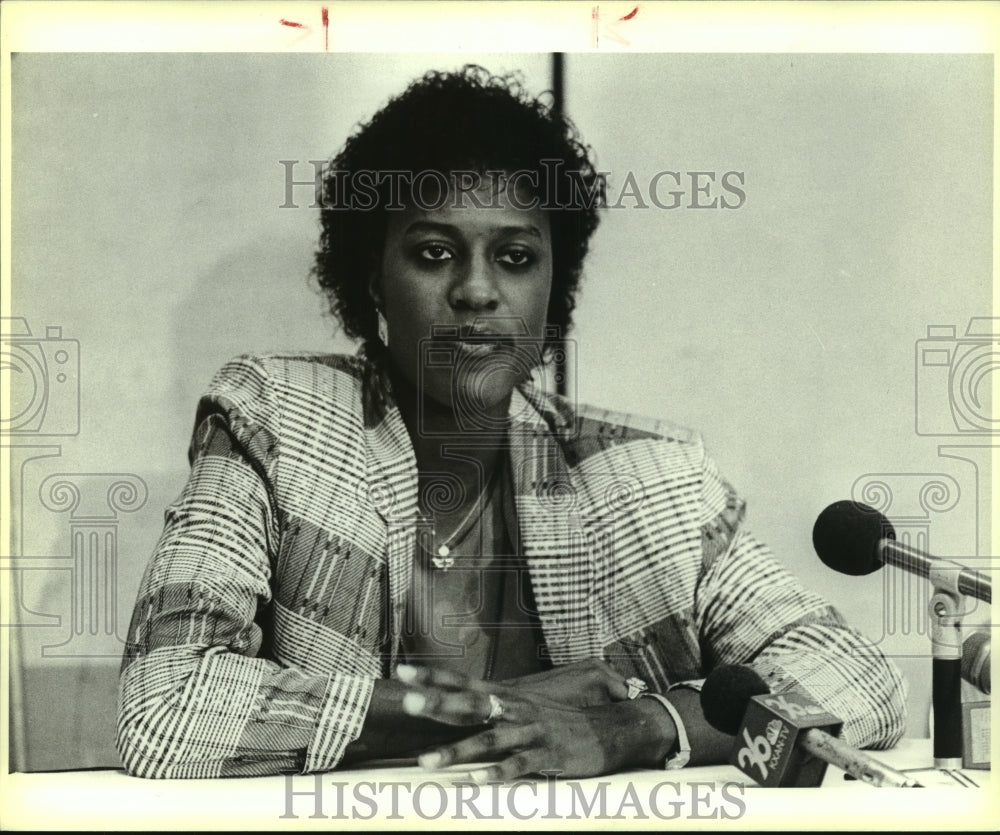 1988 Press Photo Clarissa Davis - sas06839- Historic Images