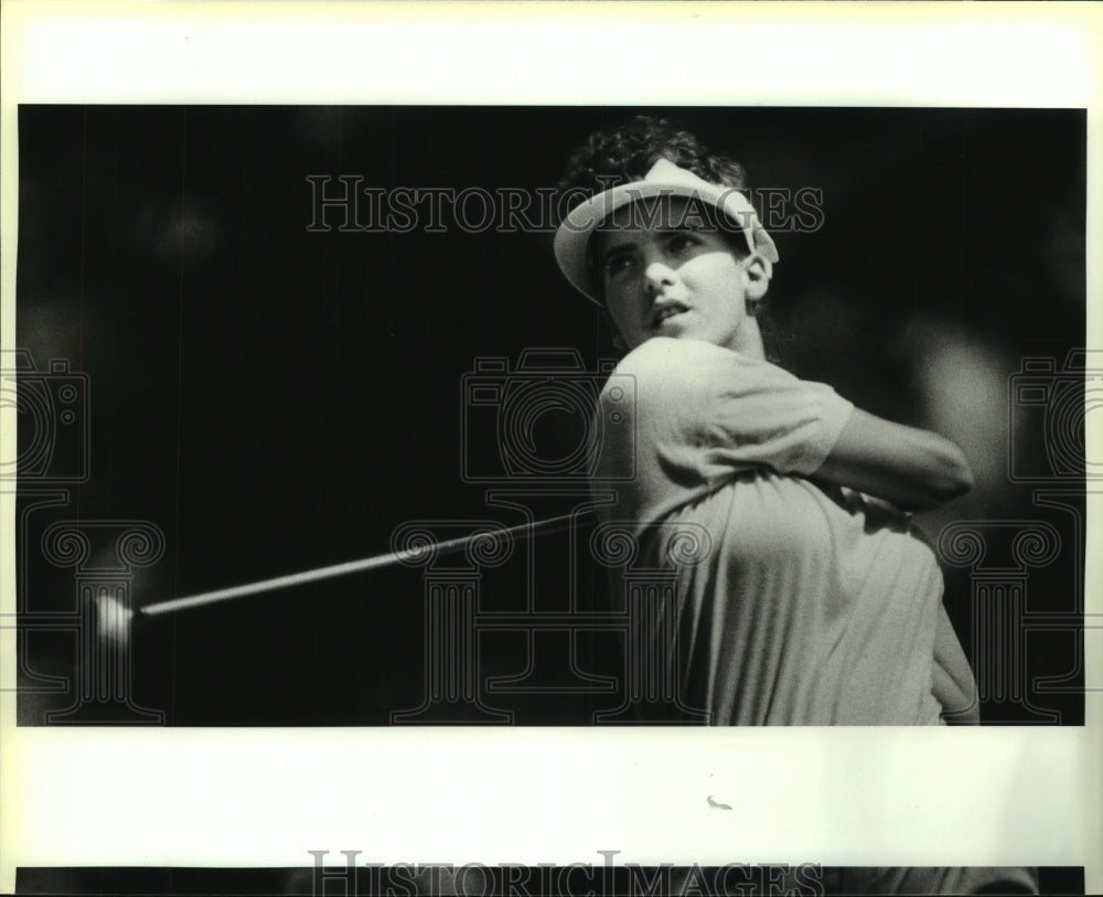 1988 Press Photo Golfer Neisy Rodriguez play the City Amateur at Riverside- Historic Images