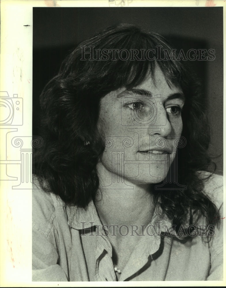 1988 Press Photo Kim Dunop, Pentathlon Athlete - sas07048- Historic Images