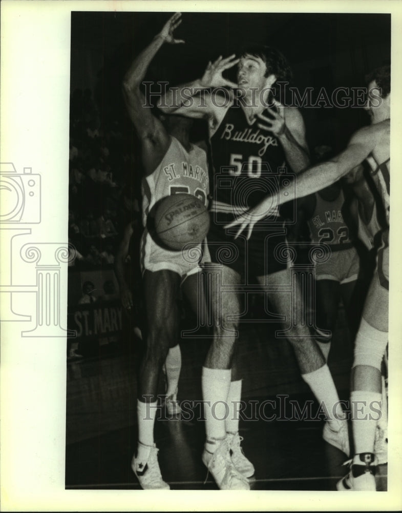 1983 Press Photo Jim Galiagher, College Basketball Player at St. Mary's Game- Historic Images
