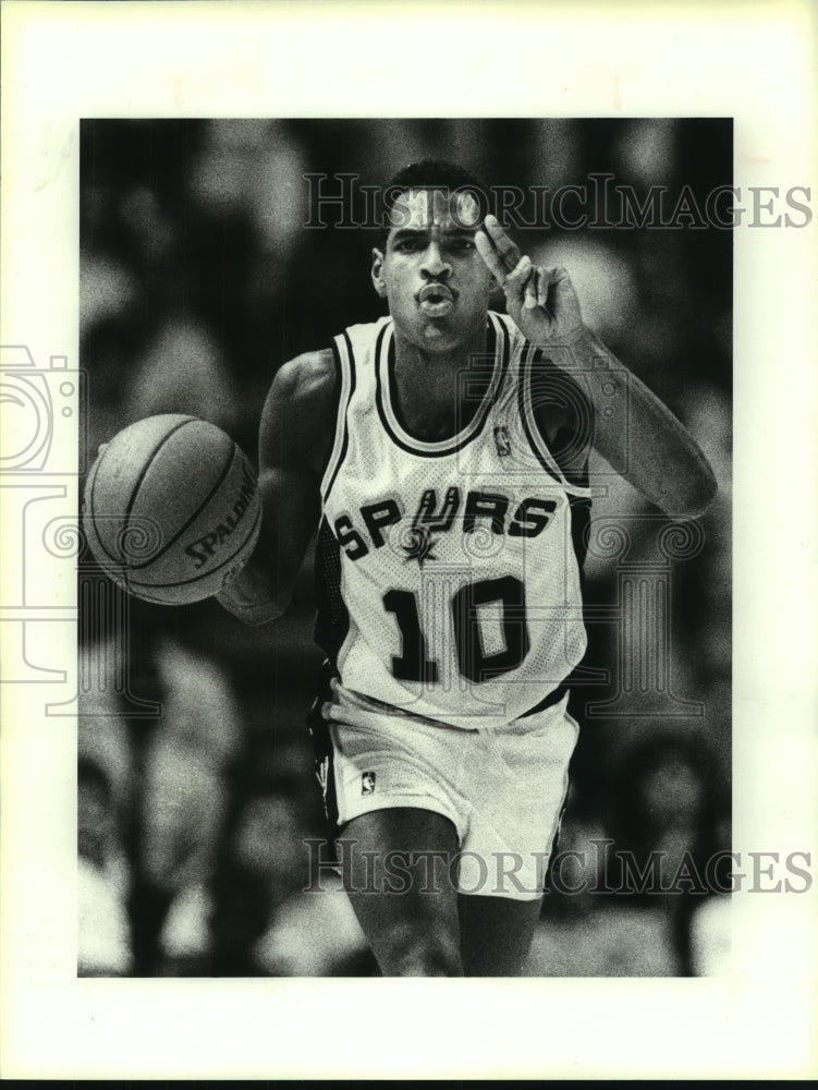 1989 Press Photo San Antonio Spurs basketball player Maurice Cheeks vs. Portland- Historic Images