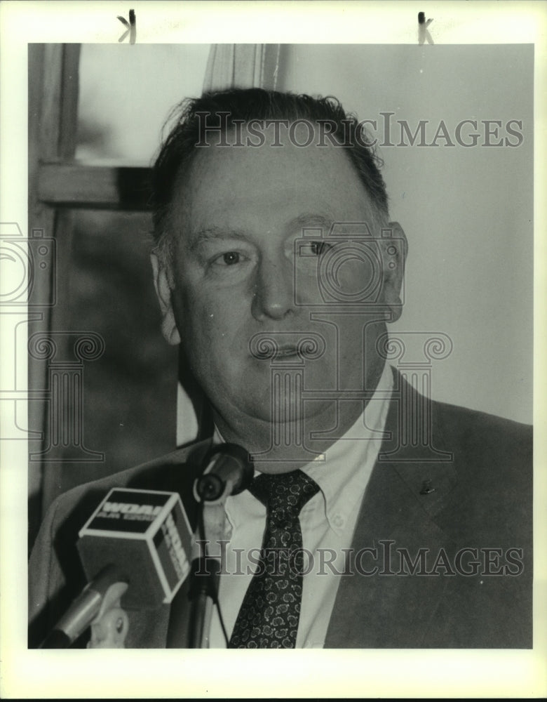 1989 Press Photo Golfer Billy Casper at Dominion Country Club - sas07228- Historic Images