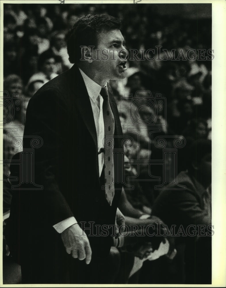 1989 Press Photo Ken Burmeister University of Texas San Antonio Basketball Coach- Historic Images