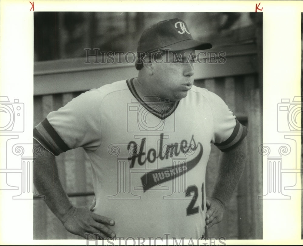 1991 Press Photo Larry Czeszewski, Holmes High School Huskies Baseball Coach- Historic Images