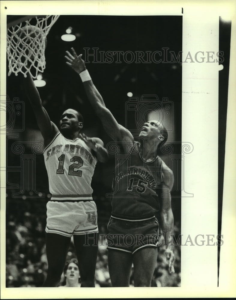 1984 Press Photo San Antonio and Grambling College Basketball Players at Game- Historic Images