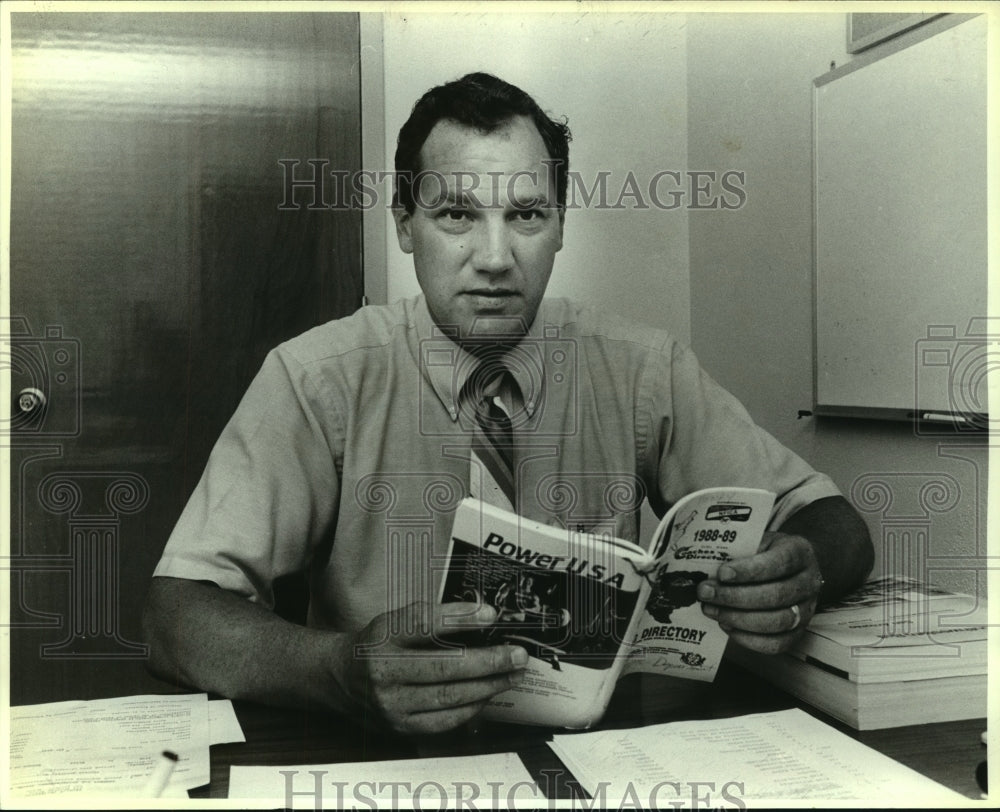 1989 Press Photo Charlie Brock, Trinity University Baseball Coach - sas07749- Historic Images