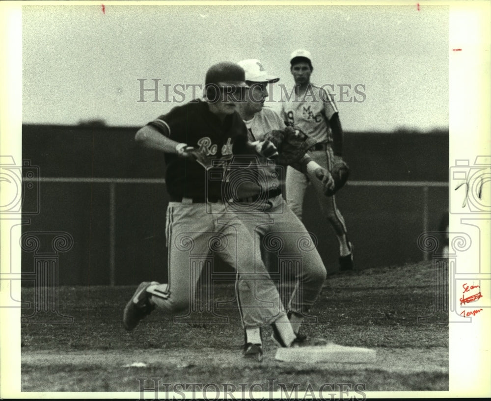 1987 Press Photo Edison and MacArthur play high school baseball - sas07760- Historic Images