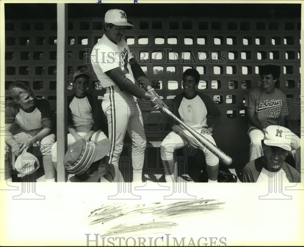 1987 Press Photo MacArthur High baseball coach Paul Jindy - sas07773- Historic Images
