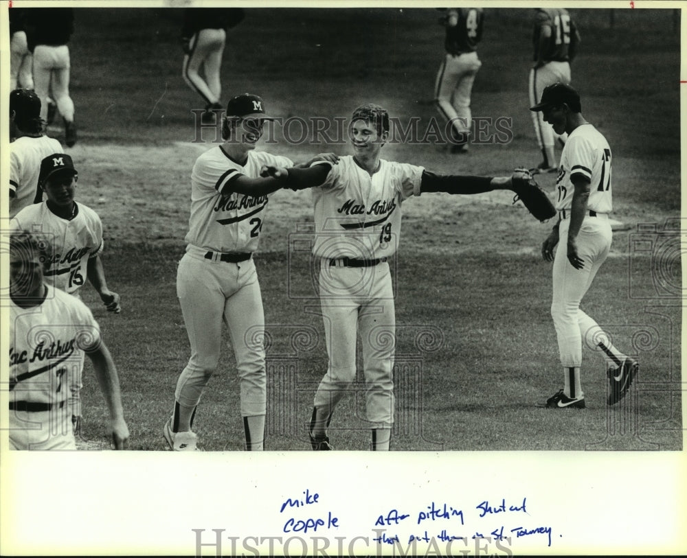 1987 Press Photo MacArthur High teammates during a high school baseball game- Historic Images