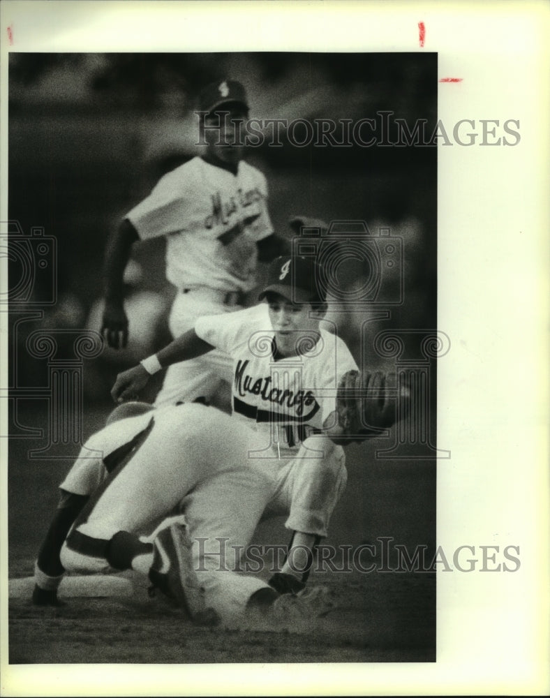 1988 Press Photo Jay and Jefferson play high school baseball - sas07920- Historic Images