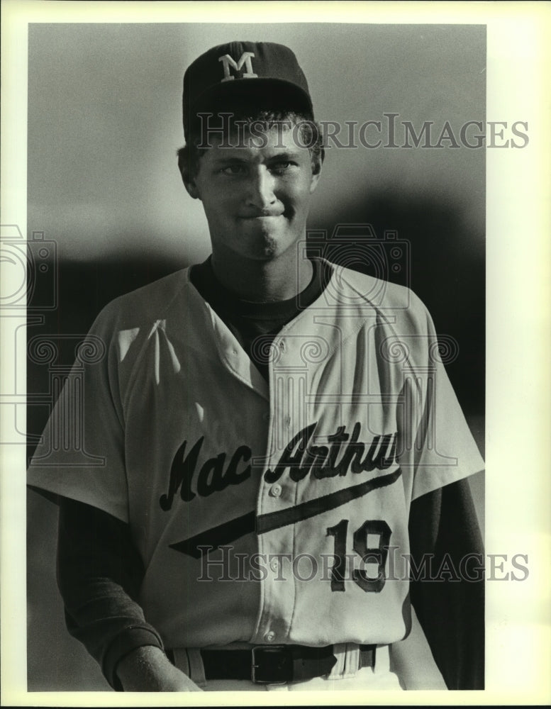 1988 Press Photo MacArthur High baseball player Mike Copple - sas07925- Historic Images