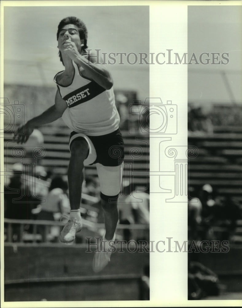 1988 Press Photo Roger Rodriguez, Somerset Long Jump Track Winner - sas07968- Historic Images
