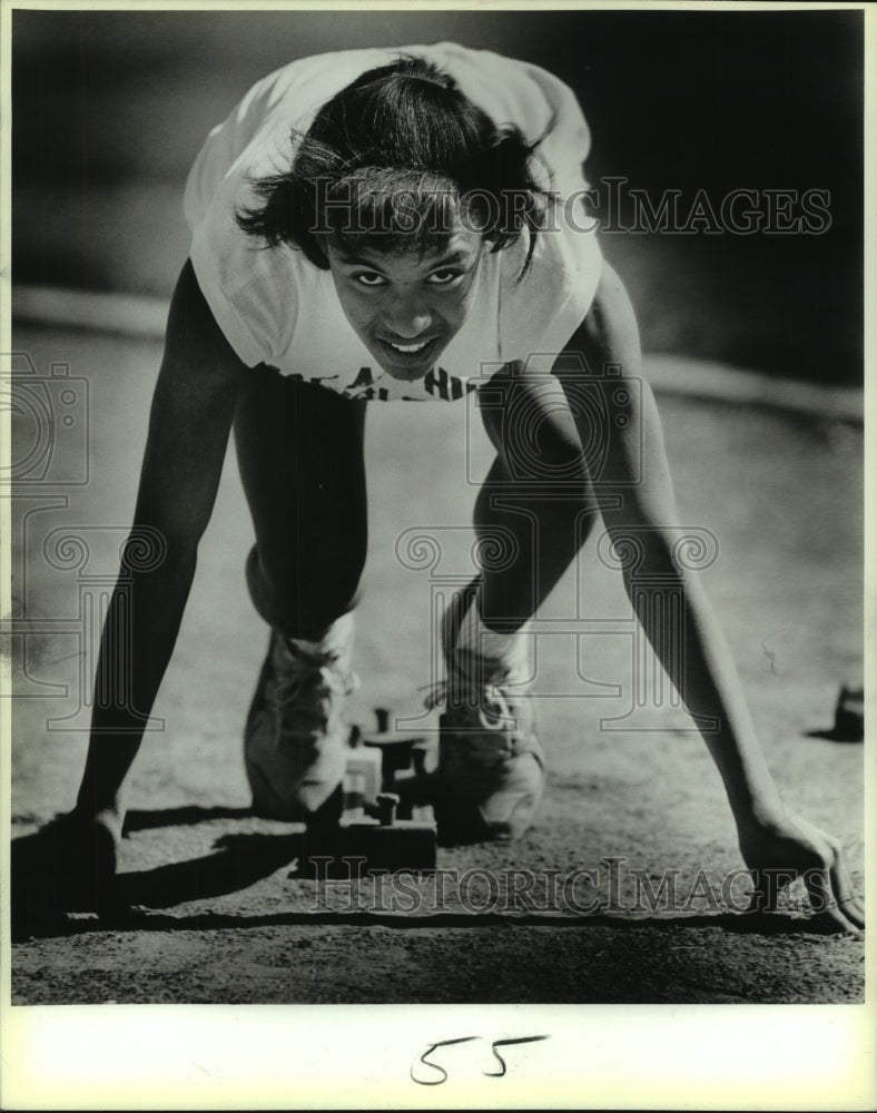 1988 Press Photo Rosalyn King, MacArthur High School Track 400 Meter Dash Runner- Historic Images
