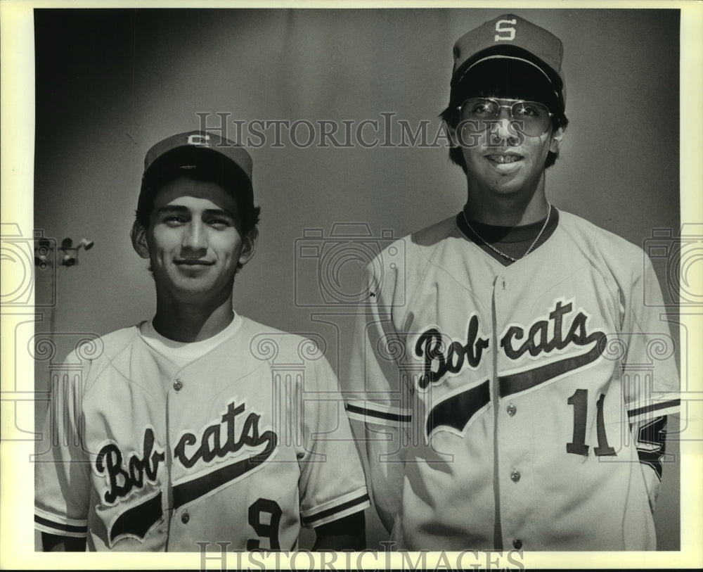 1986 Press Photo Rudy Laque, South Sam High School Baseball Player with Teammate- Historic Images