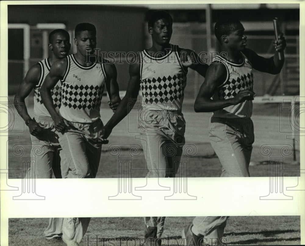 1989 Press Photo The Highlands High track boys 1600 relay team - sas08091- Historic Images