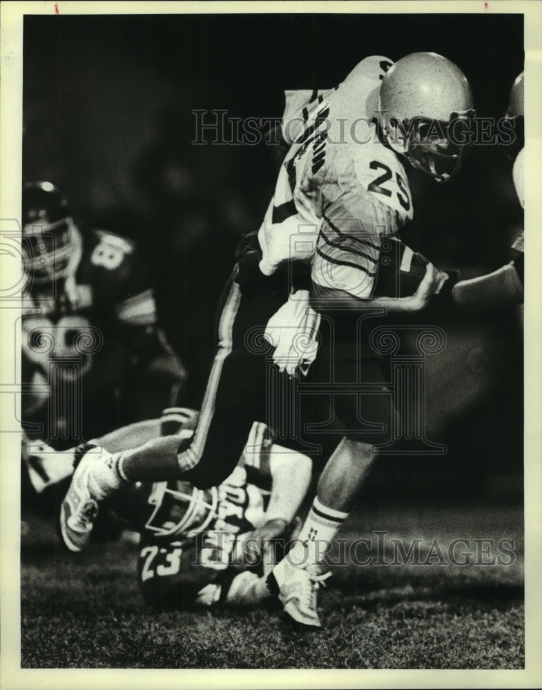 1984 Press Photo David Crews, Alamo Heights High School Football Player at Game- Historic Images