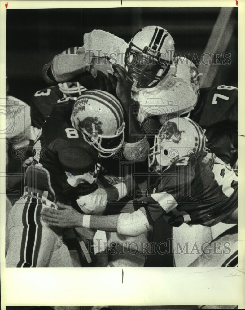 1984 Press Photo Burbank and Highland High School Football Players at Game- Historic Images