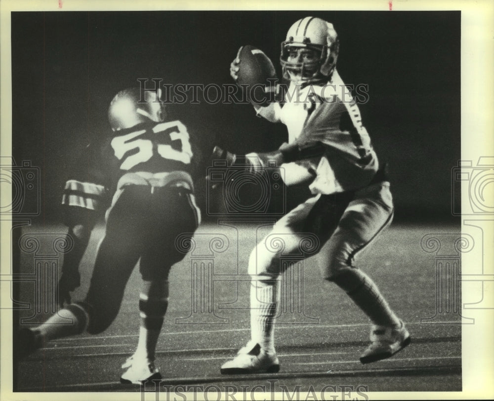 1983 Press Photo David Corana, Lanier High School Football Quarterback at Game- Historic Images