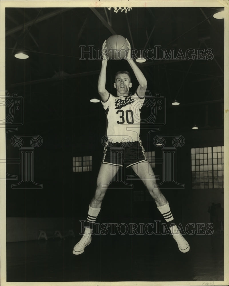 1960 Press Photo Gene Denman, Cats Basketball Player - sas08529- Historic Images