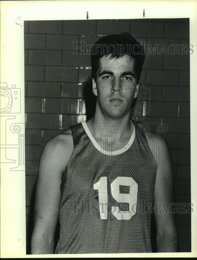 1987 Press Photo Incarnate Word basketball player Sean Sullivan - sas08550- Historic Images