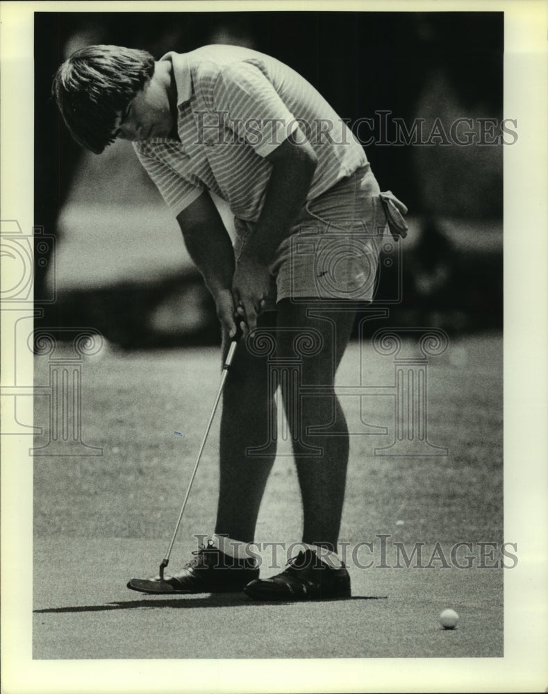 1983 Press Photo Golfer Henry Salinas at City Junior Golf Tournament - sas08595- Historic Images