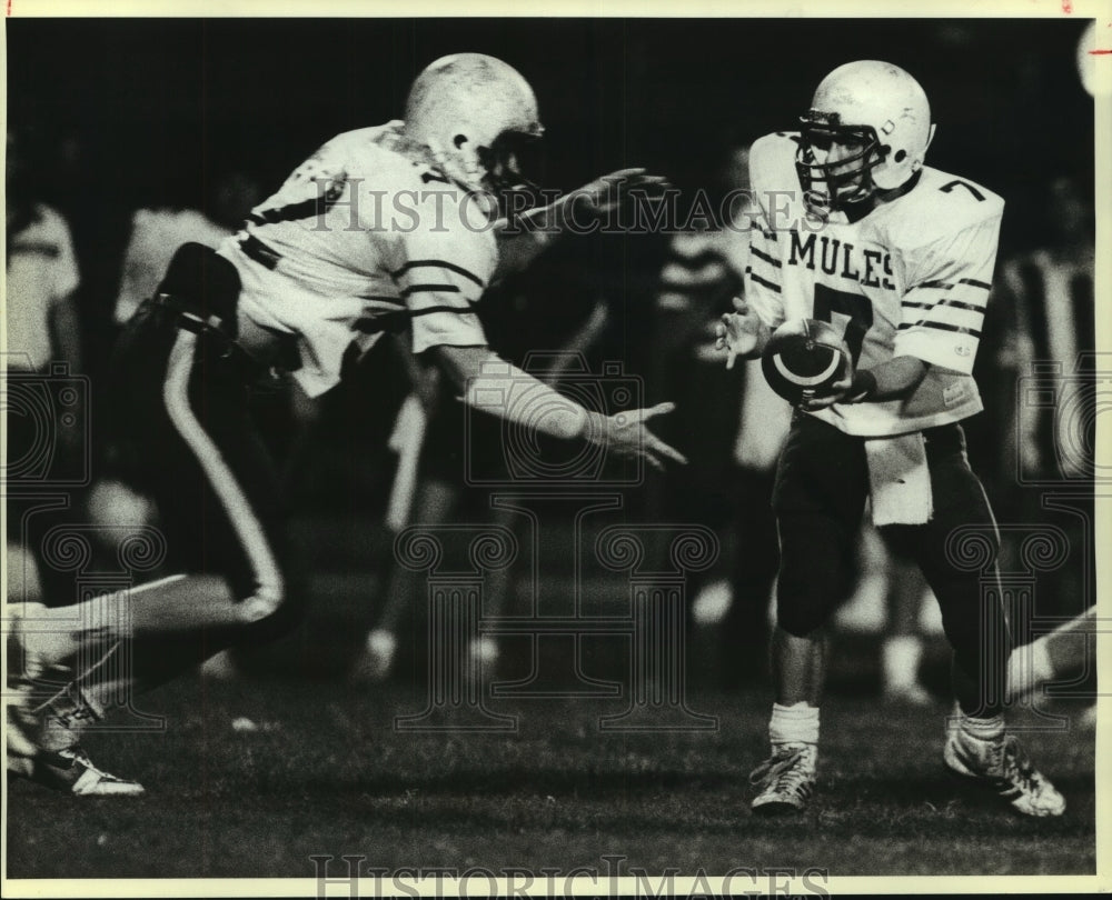 1984 Press Photo High School Football Players David Crews and George Schroeder- Historic Images