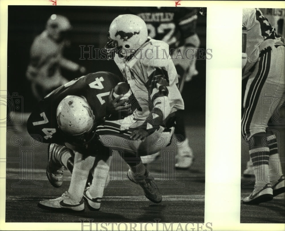 1984 Press Photo Jefferson and Wheatley High School Football Players at Game- Historic Images