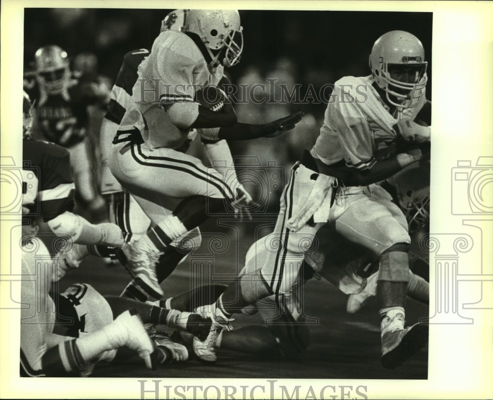 1984 Press Photo Mitch Price, Madison High School Football Player and Teammate- Historic Images