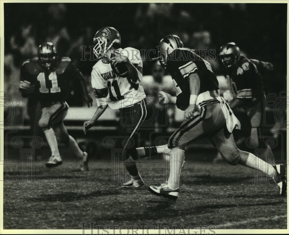 1984 Press Photo Jourdanton and Randolph High School Football Players at Game- Historic Images