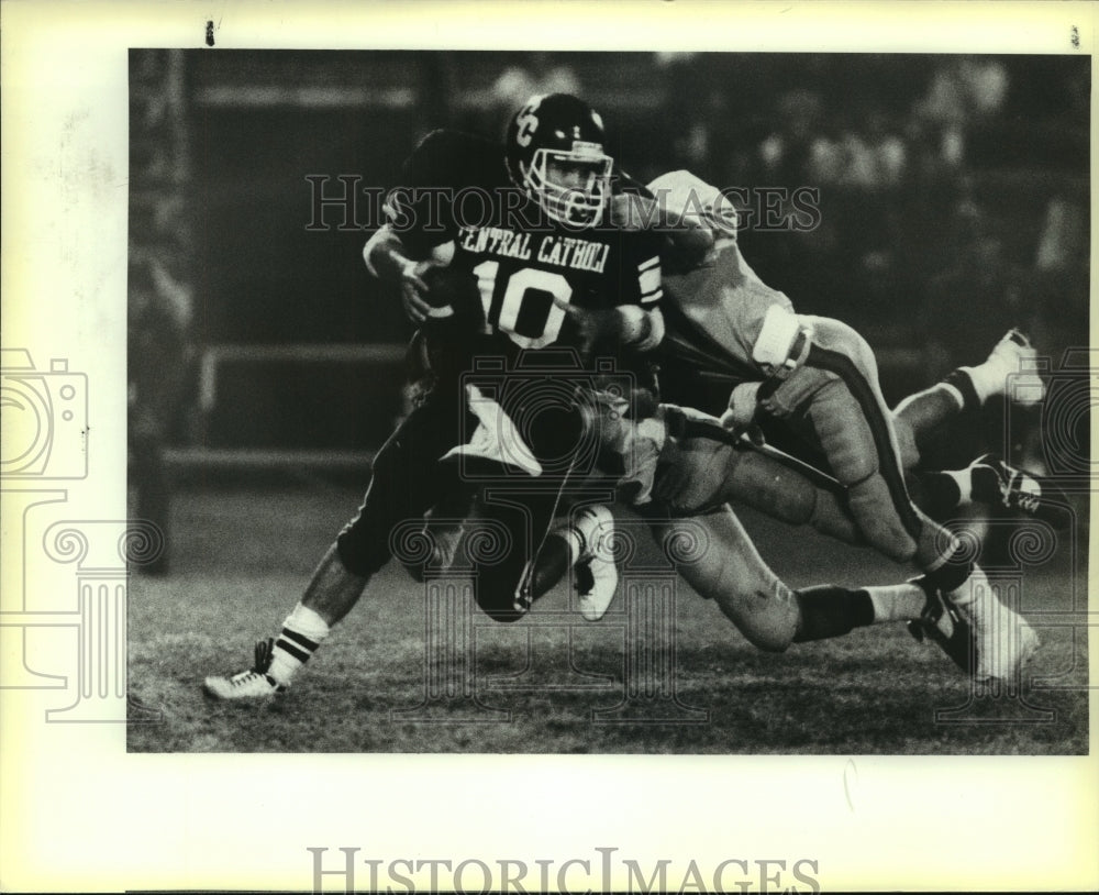 1985 Press Photo Carlos Guimbarda, Central Catholic High School Football Player- Historic Images