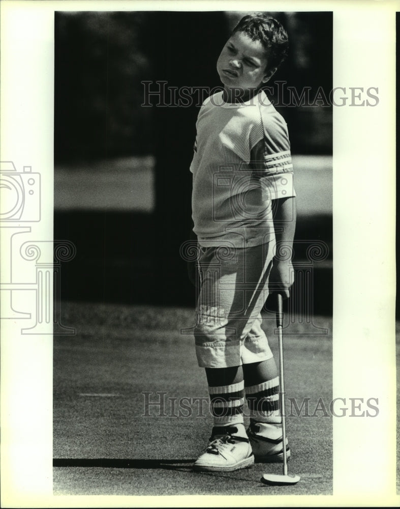 1988 Press Photo Golfer Jonathan Camacho at City Junior Golf Tournament- Historic Images