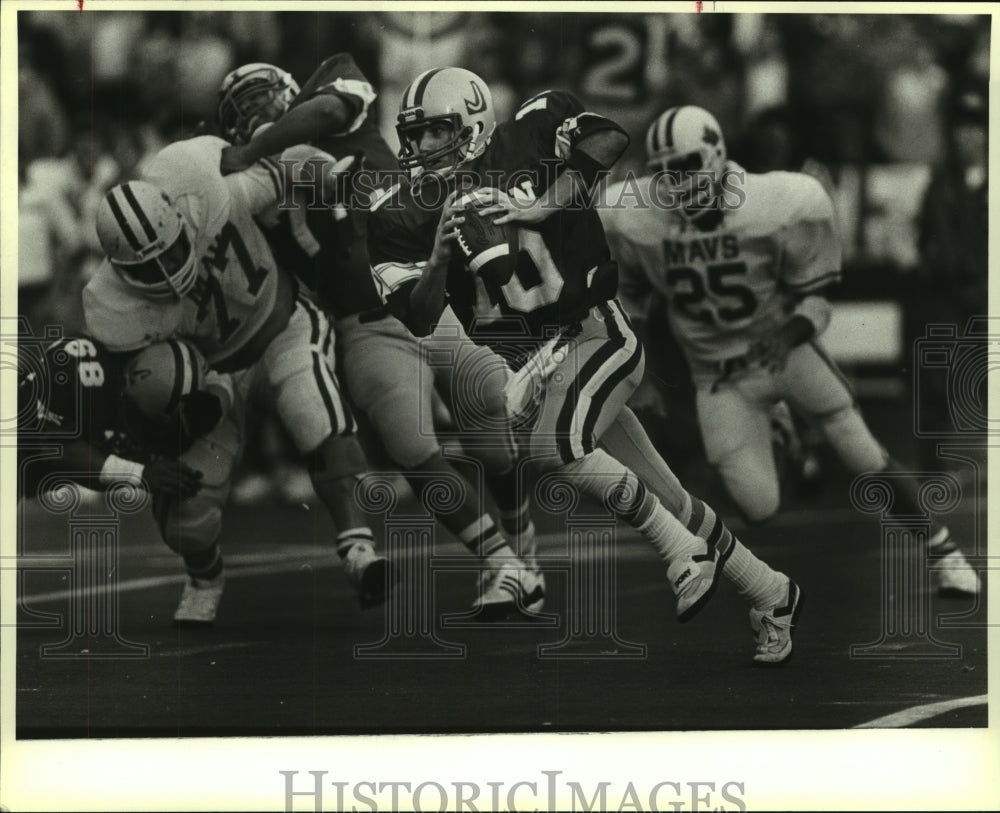 1984 Press Photo Stewart Perez, Judson High School Football Player at Game- Historic Images