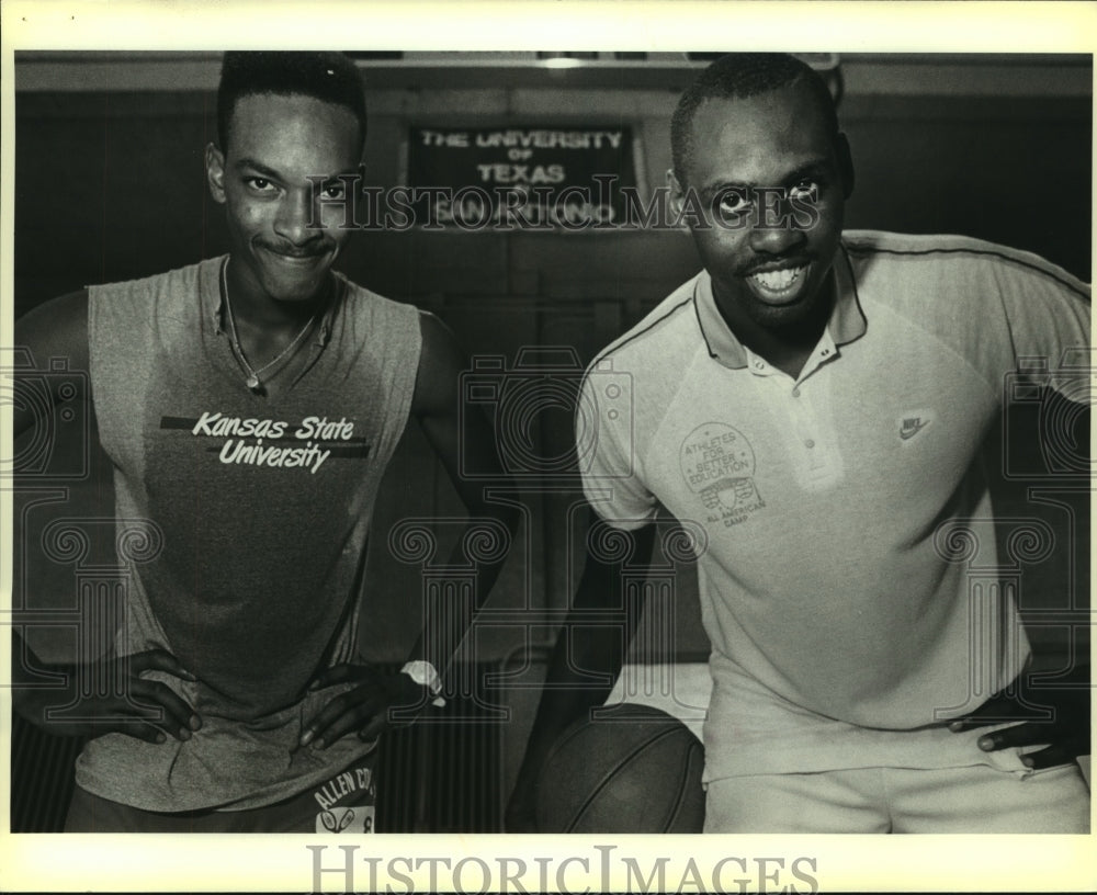 1986 Press Photo University of Texas San Antonio College Basketball Players- Historic Images