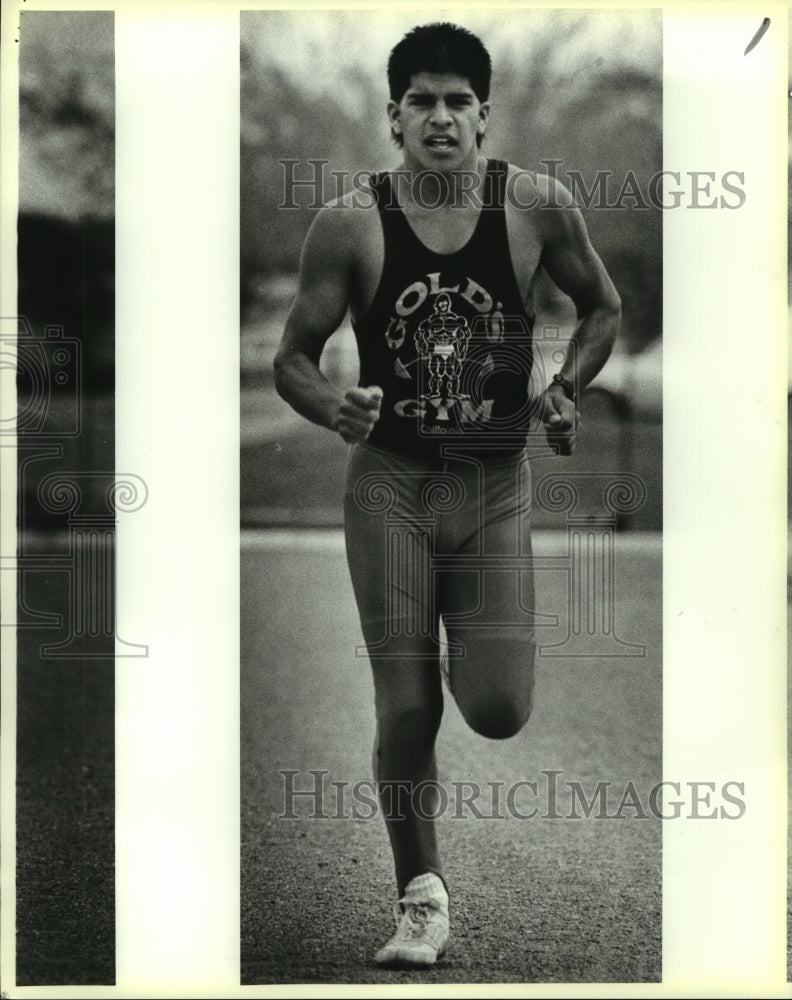 1987 Press Photo Chuck Cuevas, Clemens High School Track Runner - sas09227- Historic Images