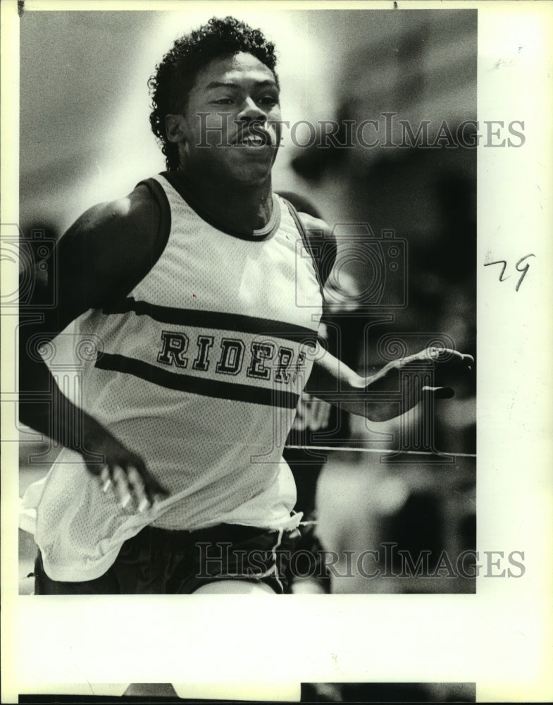 1987 Press Photo Bobby Craig, Roosevelt High School Track 100 Yard Dash Runner- Historic Images