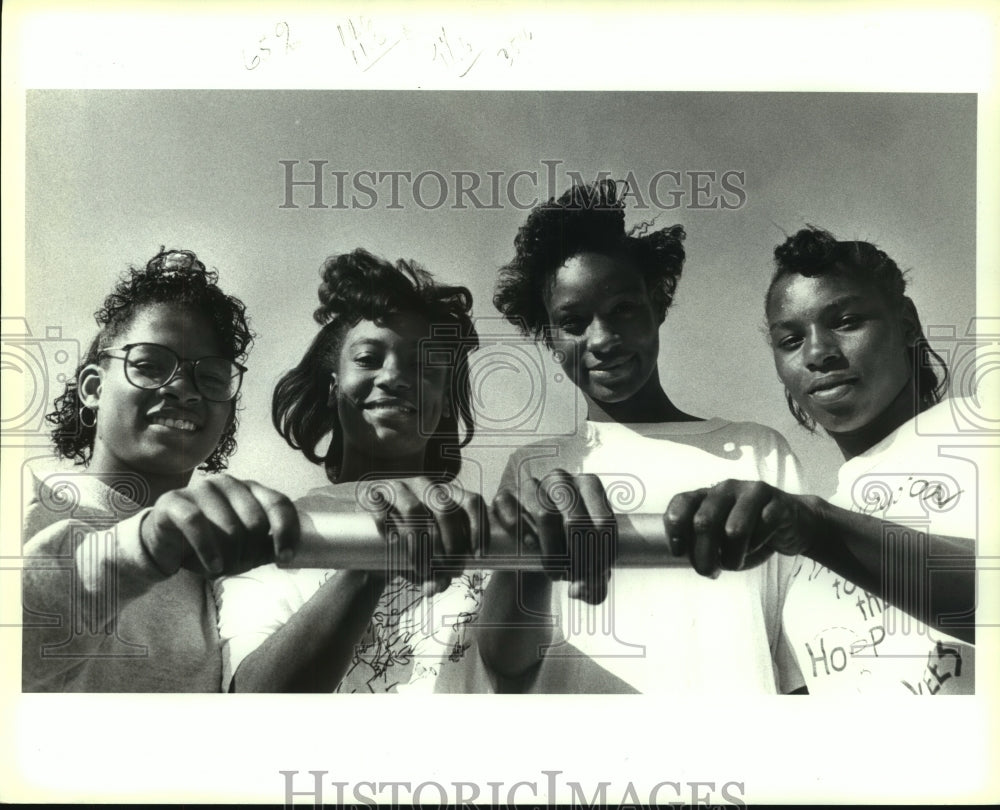 1991 Press Photo Sam Houston High School Girls Track Relay Team Members- Historic Images