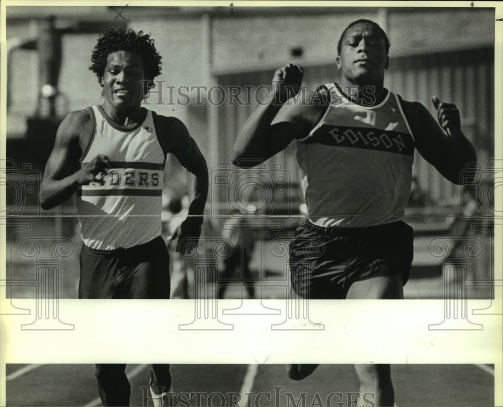 1986 Press Photo Terrell Washington, Edison High School Track Runner at Judson- Historic Images