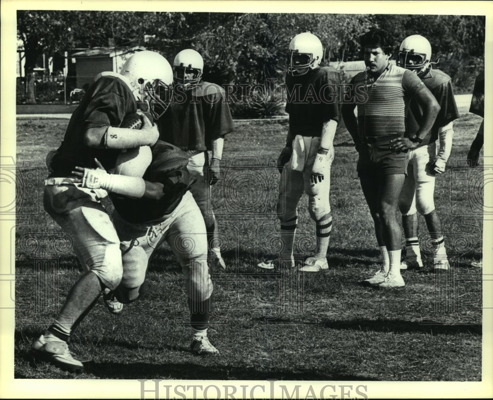 1984 Press Photo Memorial High School Football Players at Practice - sas09443- Historic Images