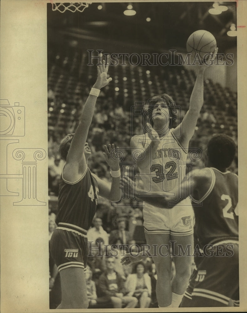 1982 Press Photo Rick Doyle, University of Texas College Basketball Player- Historic Images