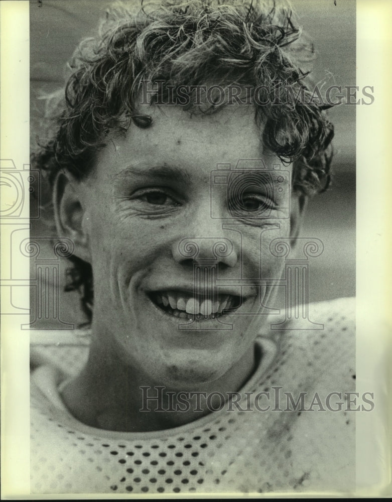 1985 Press Photo Gil Farmer, Holmes High School Football Kicker - sas09490- Historic Images