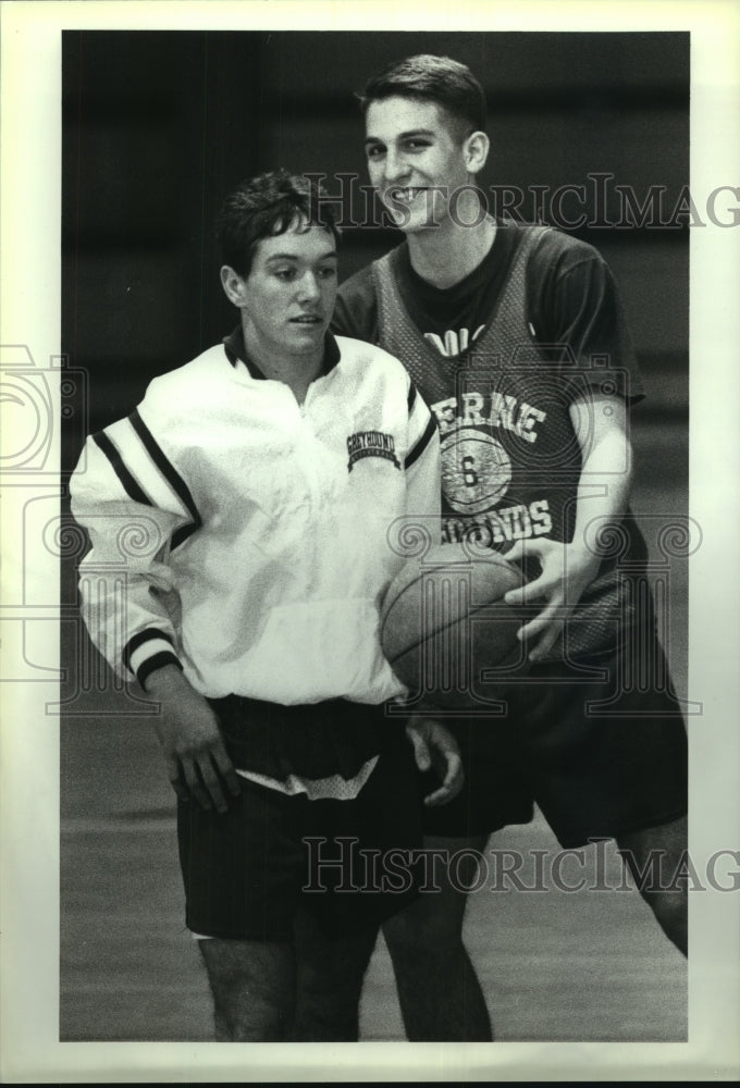 1992 Press Photo Nathan Dressen, Boerne High School Basketball Player- Historic Images