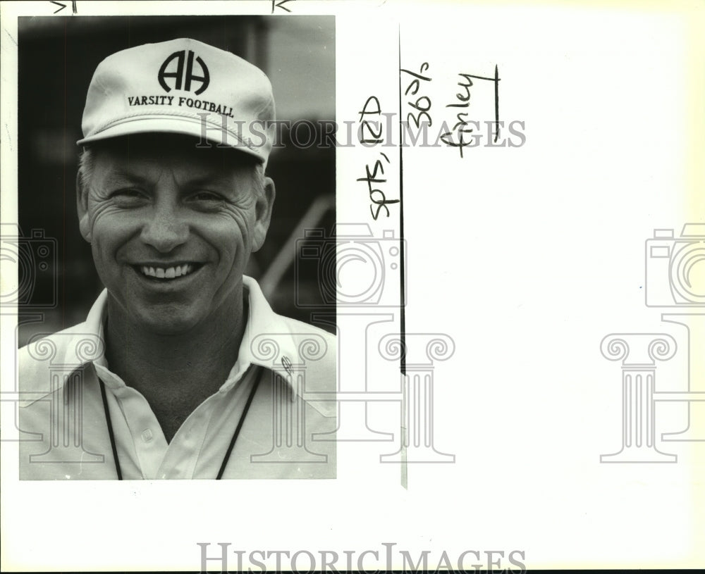 1993 Press Photo Gayland Finley of Varsity Football at Alamo Heights - sas09625- Historic Images