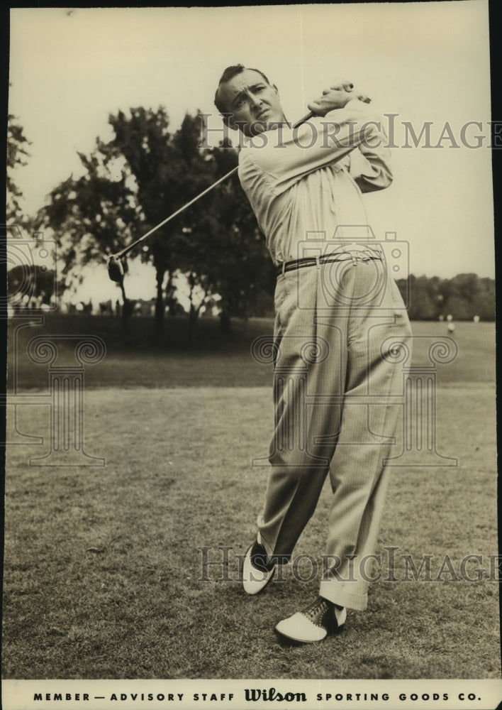 Press Photo Golfer Vic Ghezzi, Wilson Sporting Goods Company Staff Member- Historic Images