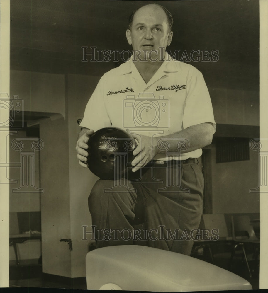 Press Photo Therm Gibson, Brunswick Bowler - sas09861- Historic Images